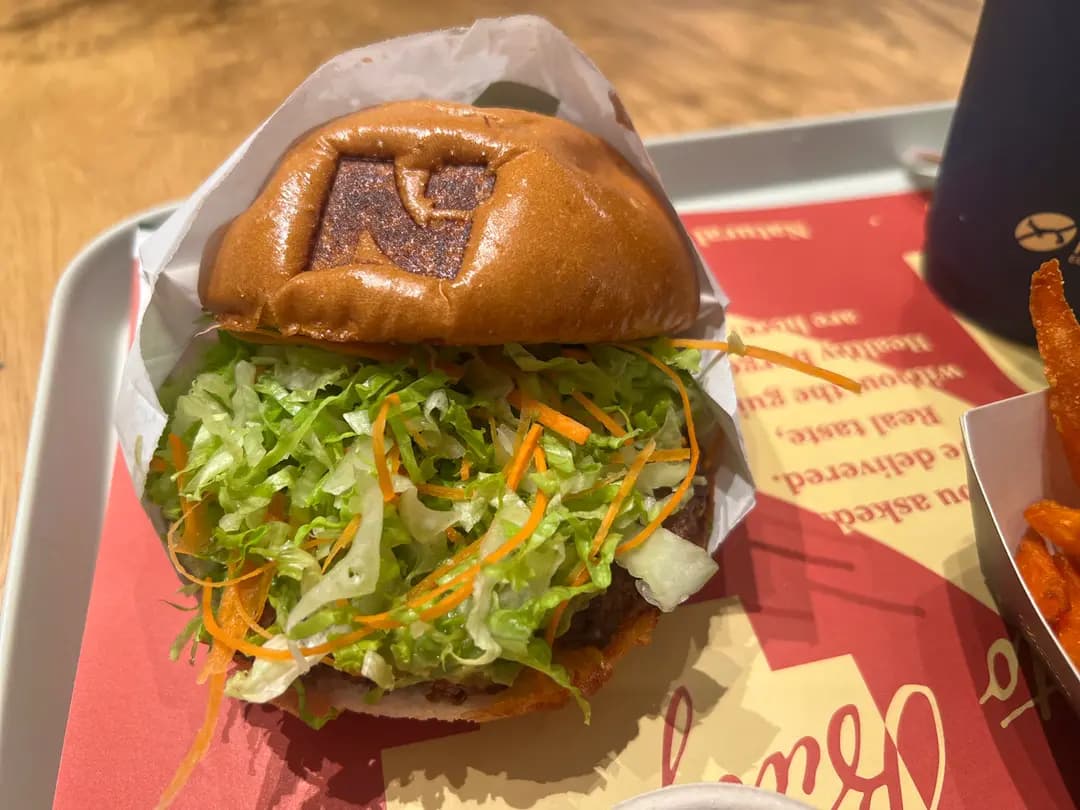N+ BURGER (三布目)
