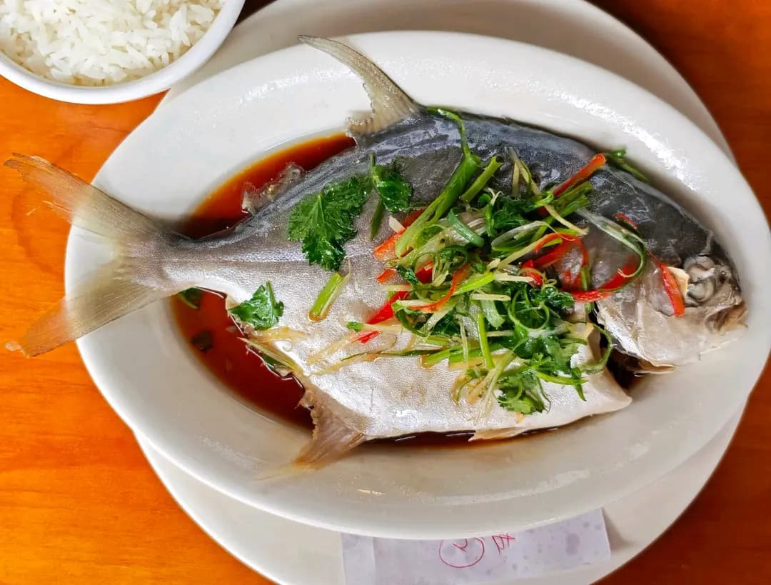 魚拾月