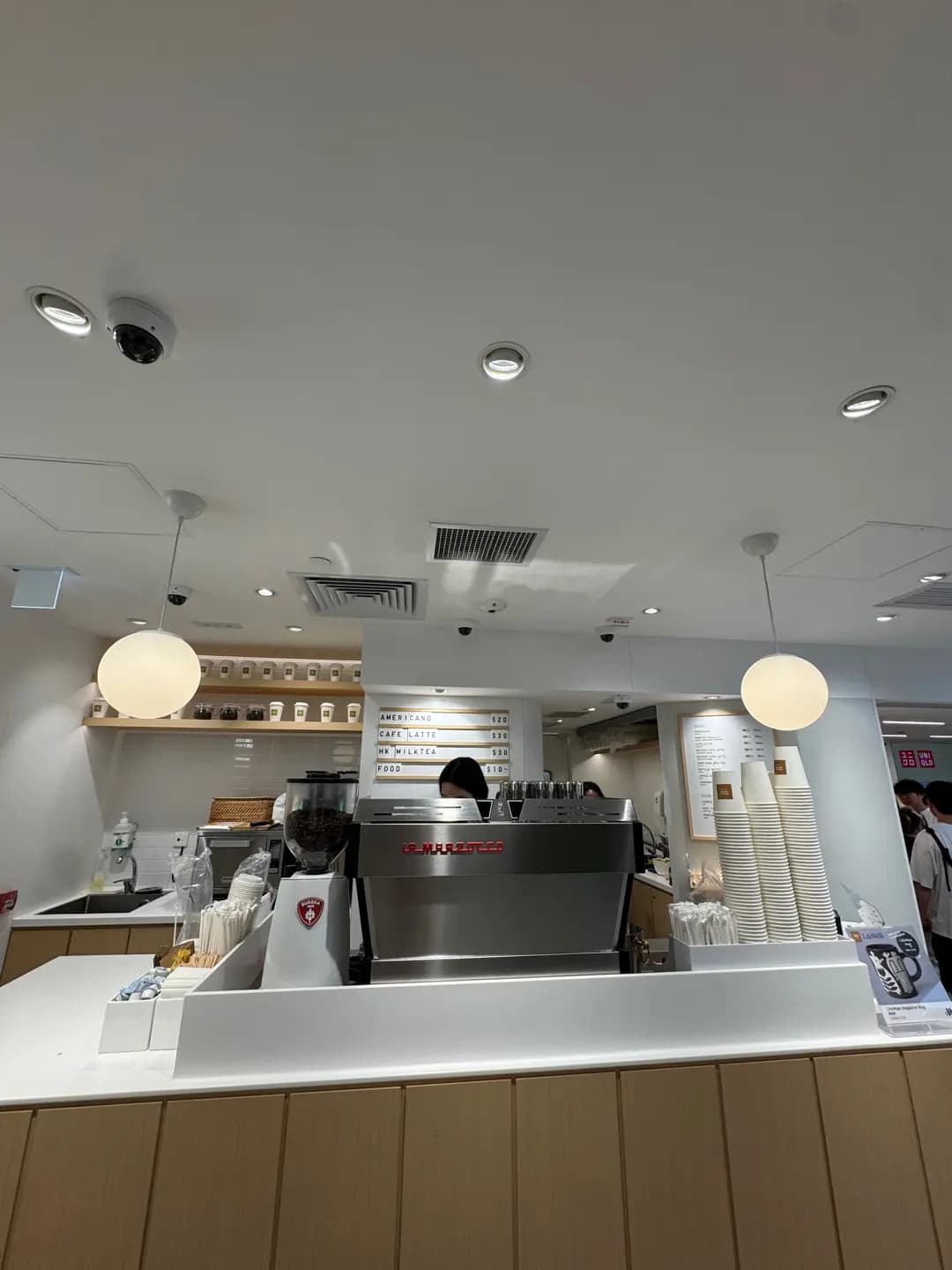 UNIQLO COFFEE photo 6