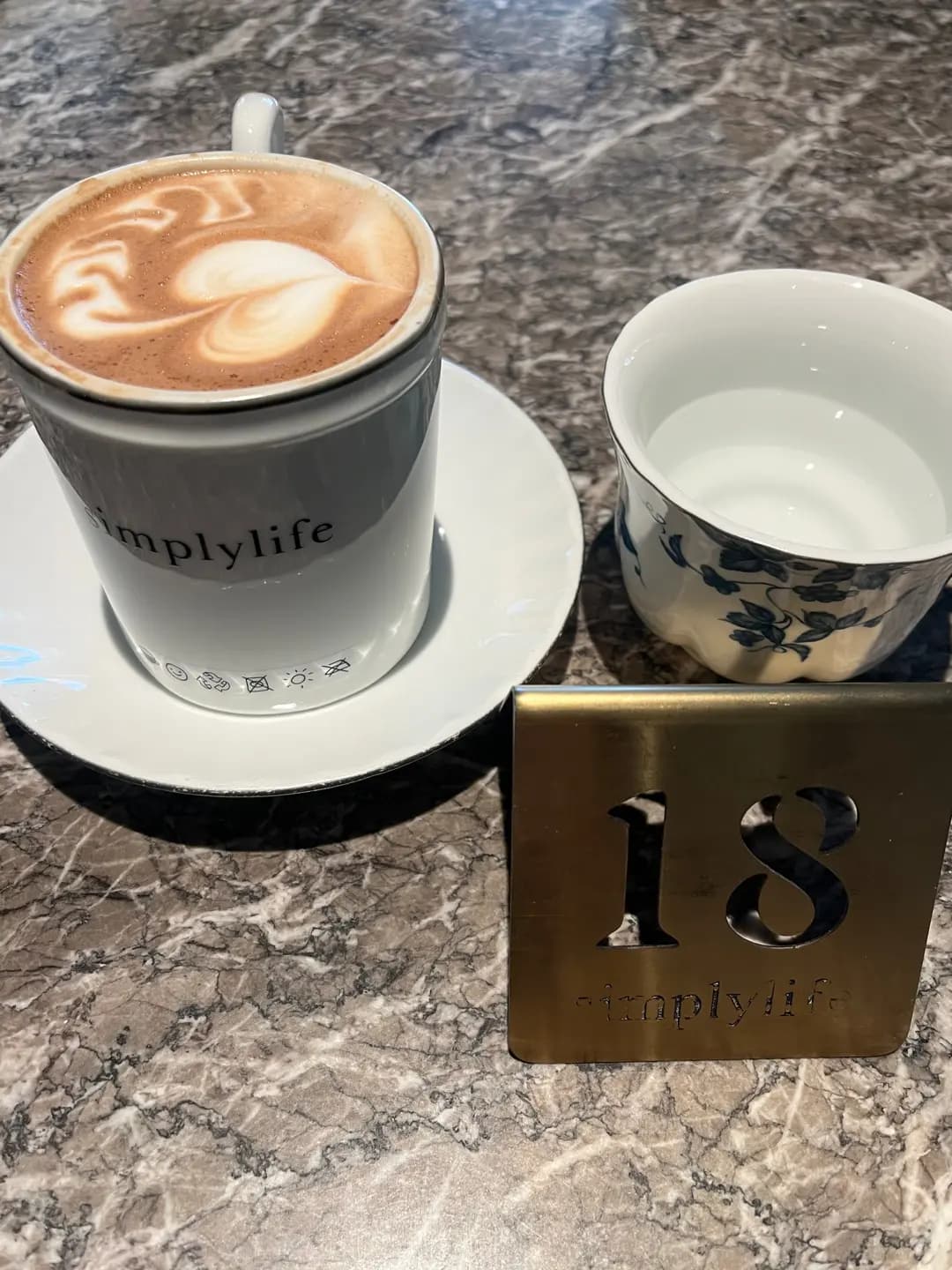 Simplylife Bakery Cafe photo 1