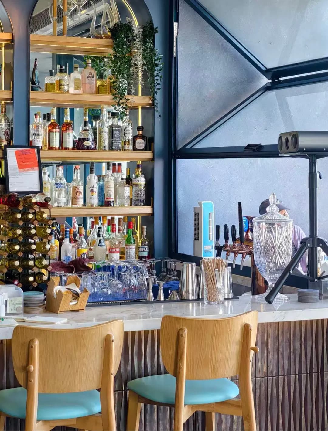 Miss U Bar & Restaurant photo 7