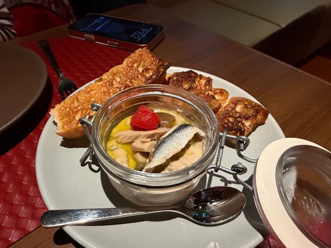 Migas Hong Kong photo 2