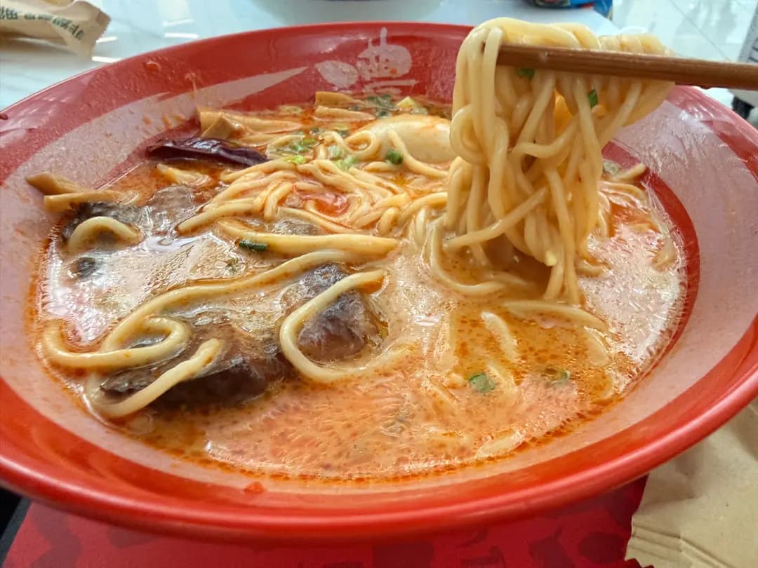 霸嗎拉麵 (香港國際機場)