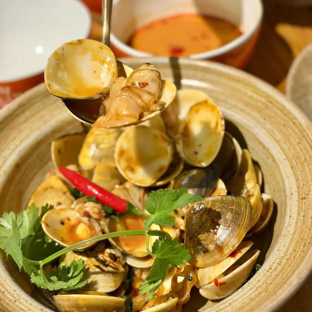 ASOK THAI GARDEN photo 4