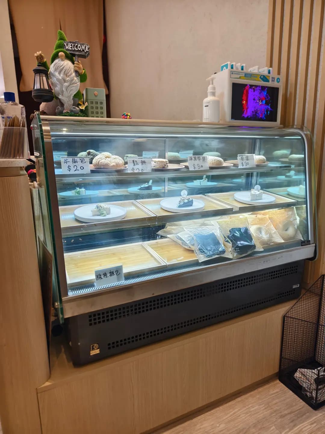 KURI Cafe photo 5