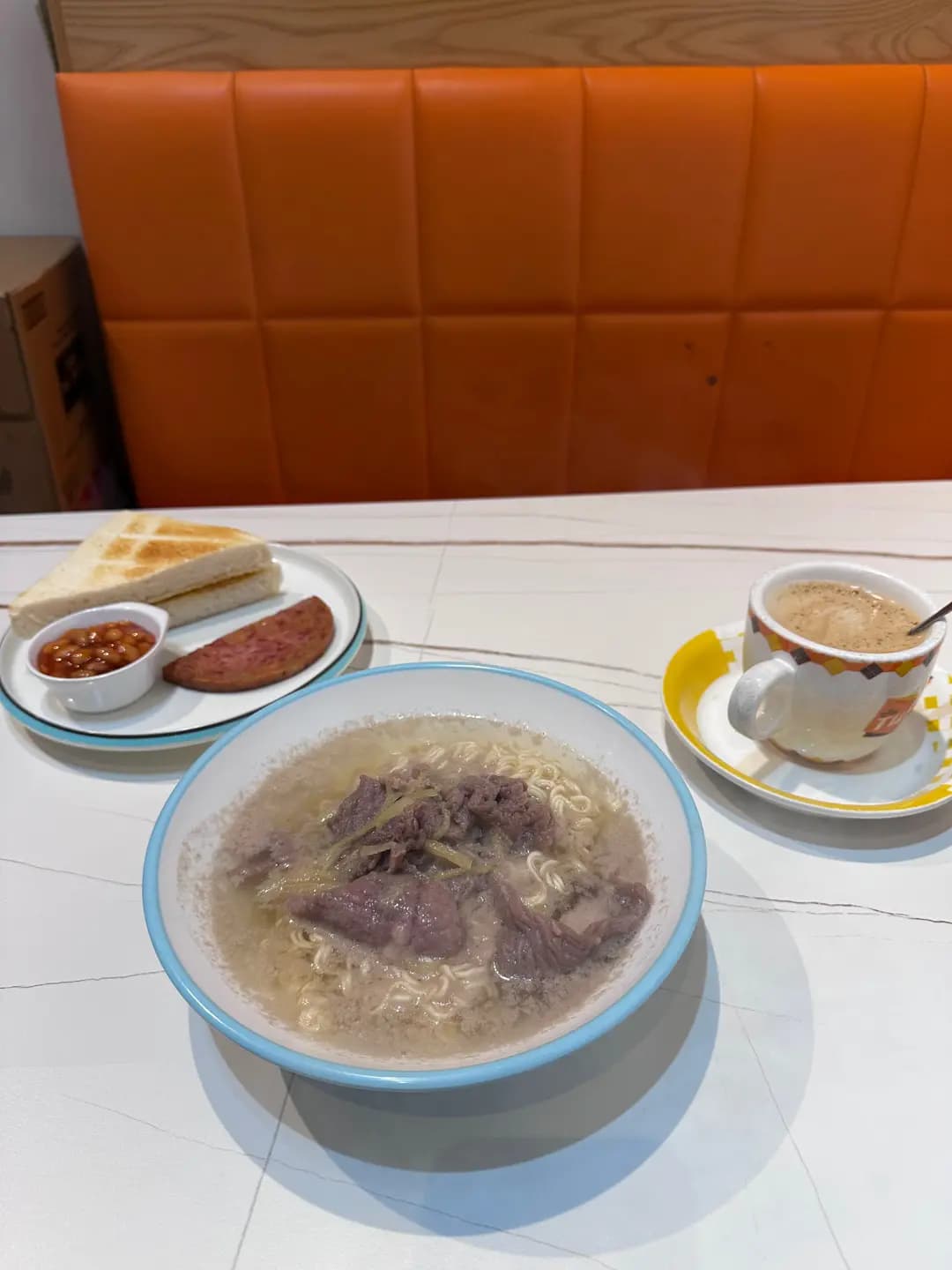 民生食堂 photo 3