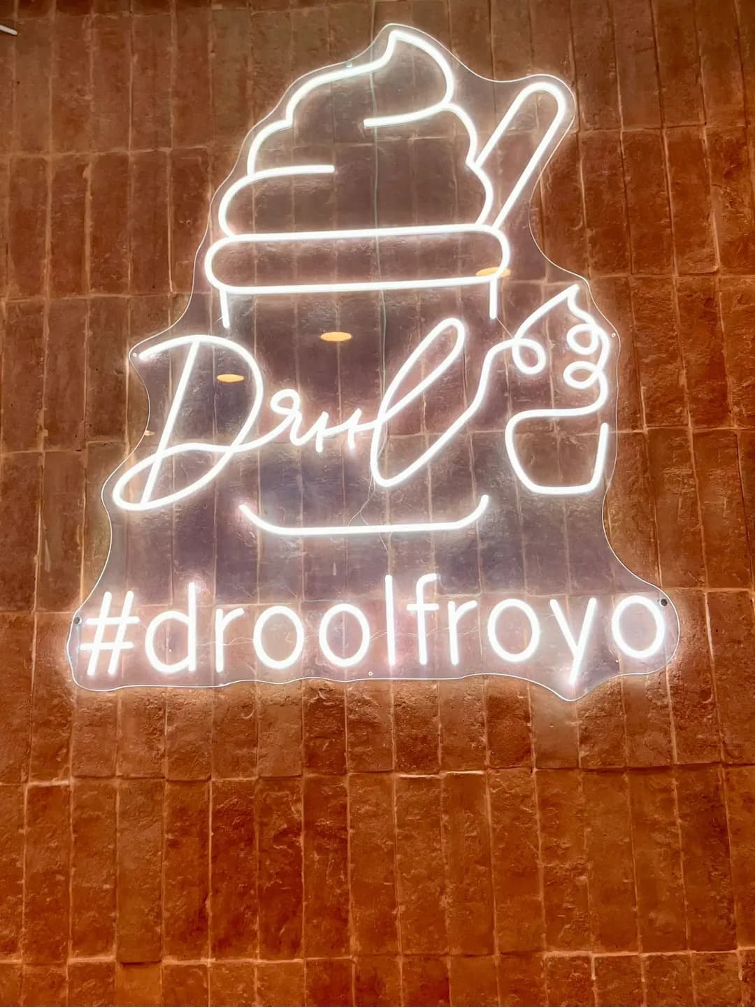 Drool froyo photo 1