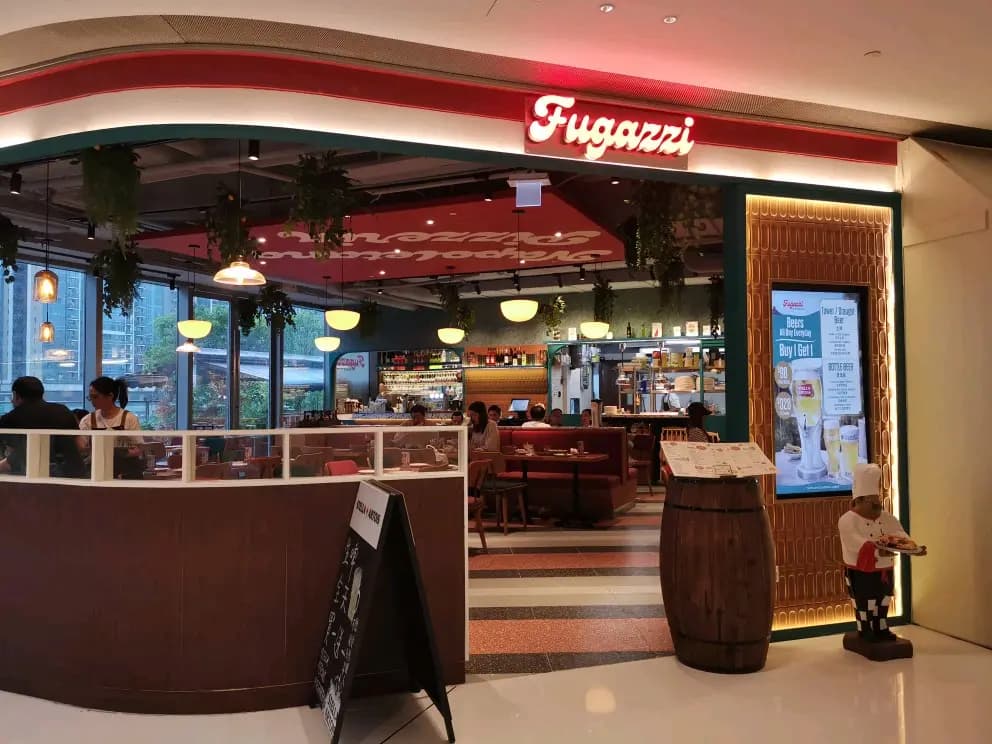 Fugazzi photo 2